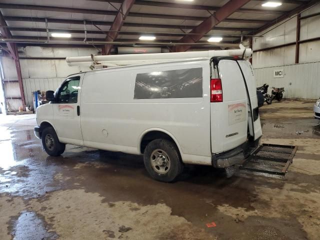 2017 Chevrolet Express G2500