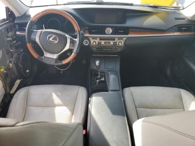 2015 Lexus ES 300H