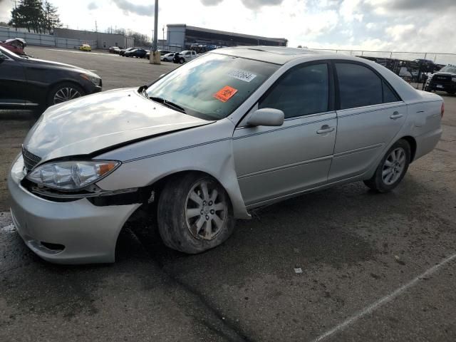 2004 Toyota Camry LE