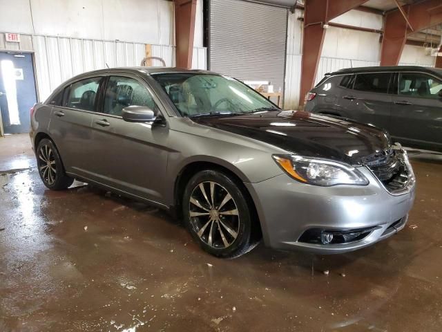 2013 Chrysler 200 Limited