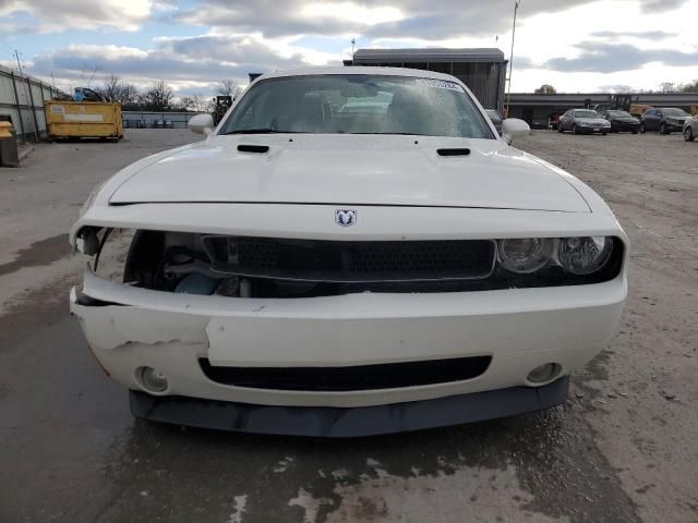 2010 Dodge Challenger SE