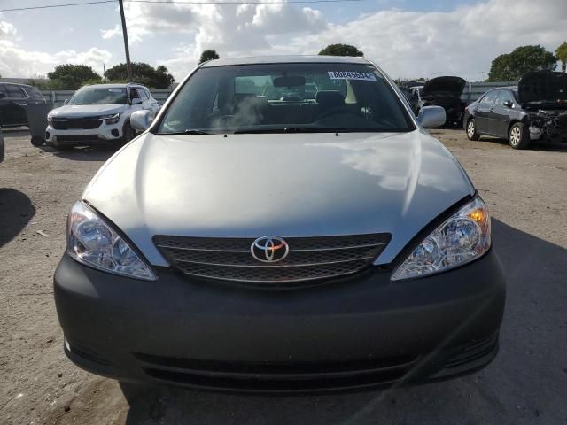 2004 Toyota Camry LE