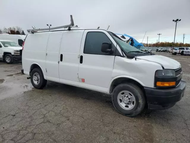 2020 Chevrolet Express G2500