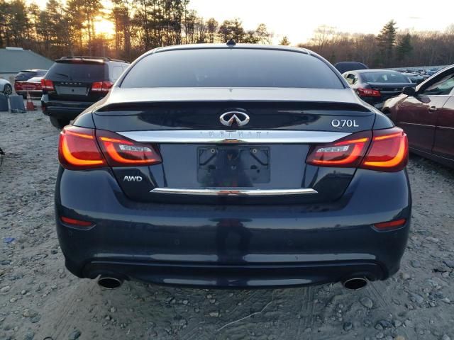 2017 Infiniti Q70 3.7