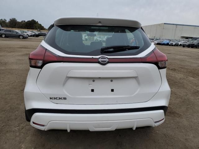 2022 Nissan Kicks S