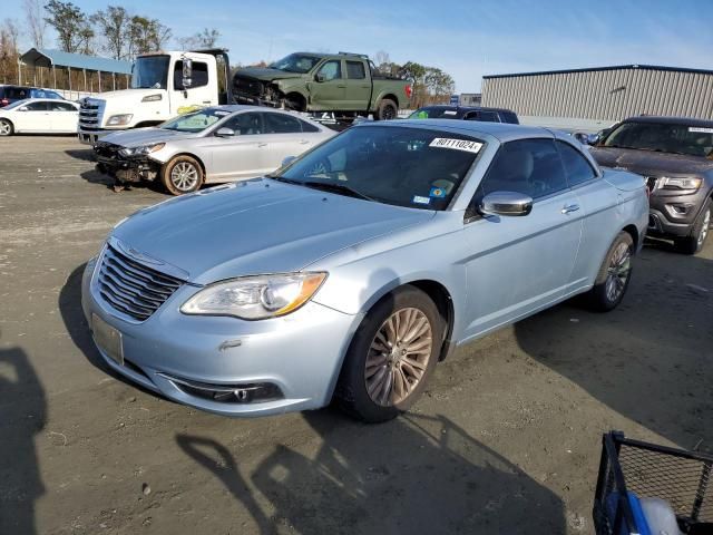 2013 Chrysler 200 Limited