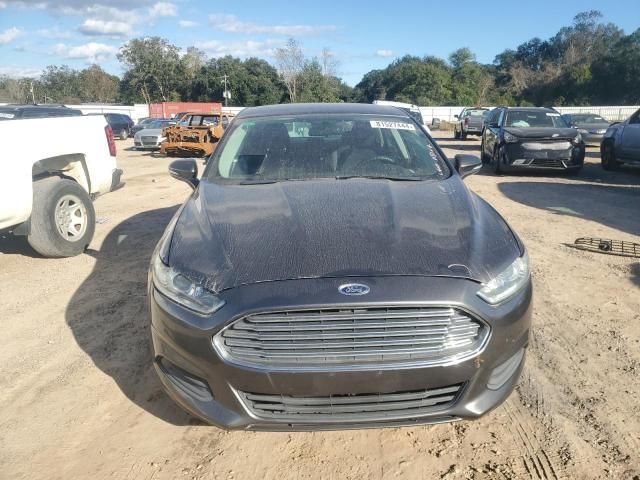 2016 Ford Fusion SE