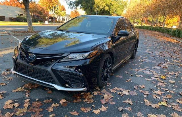 2021 Toyota Camry XSE