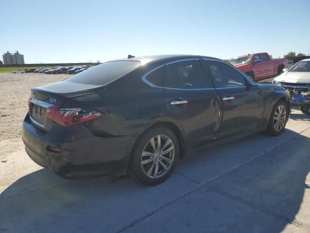 2018 Infiniti Q70 3.7 Luxe