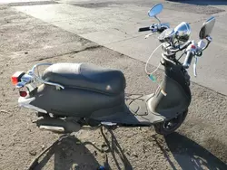 Motos salvage sin ofertas aún a la venta en subasta: 2023 Lancia Scooter