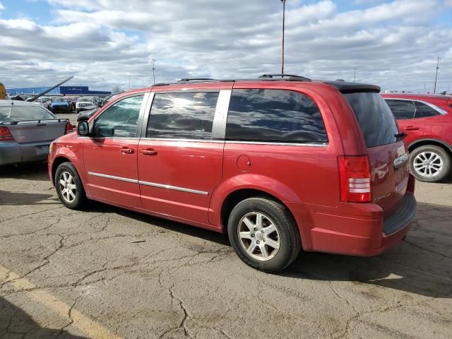 2009 Chrysler Town & Country Touring