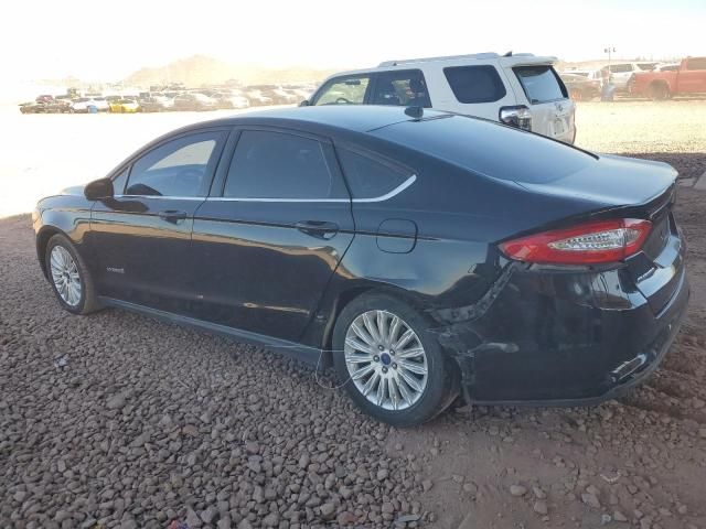 2016 Ford Fusion S Hybrid