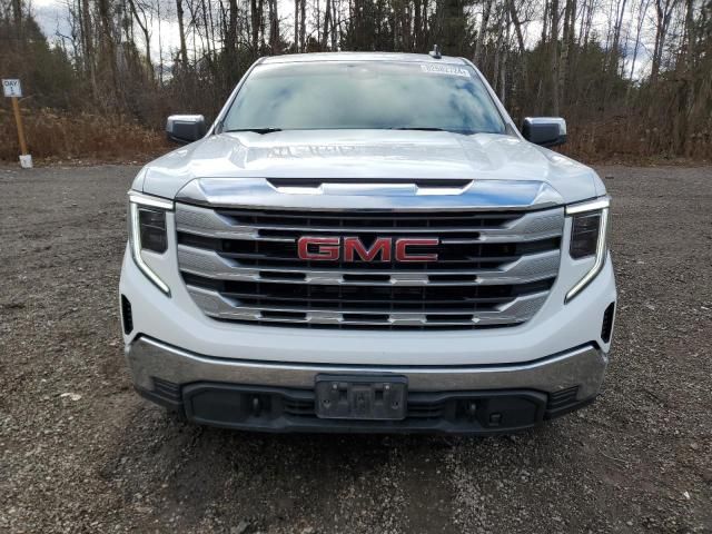 2022 GMC Sierra K1500 SLE