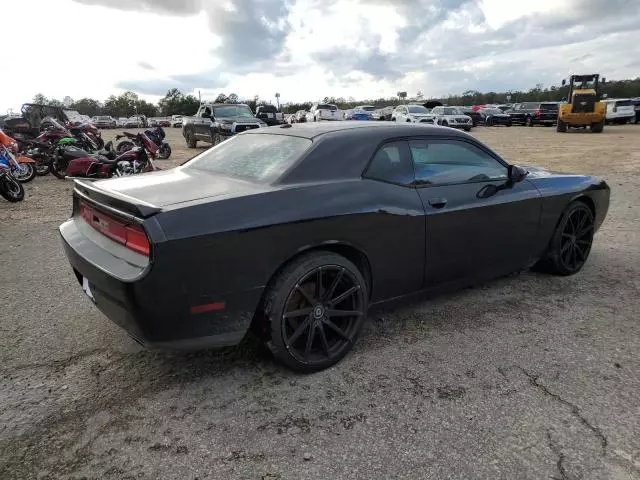 2013 Dodge Challenger SXT