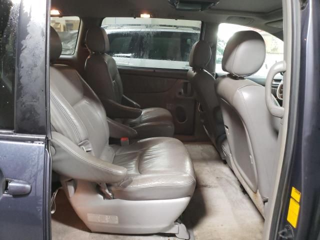 2006 Toyota Sienna XLE