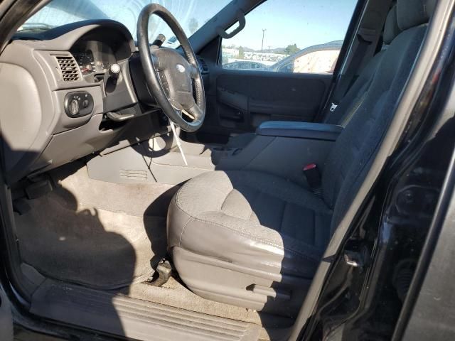 2003 Ford Explorer XLS