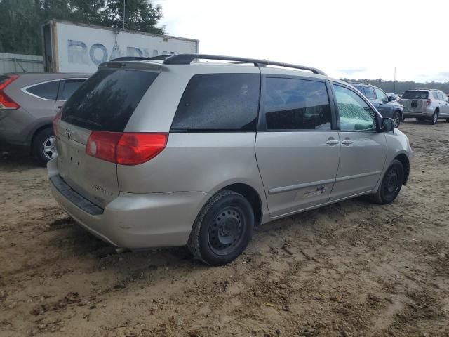 2009 Toyota Sienna CE