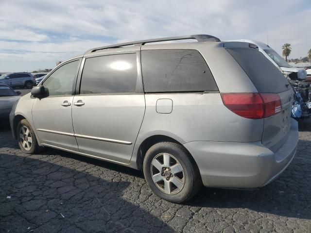 2005 Toyota Sienna CE