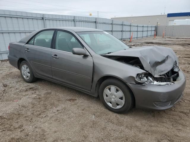 2005 Toyota Camry LE