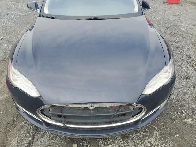 2014 Tesla Model S