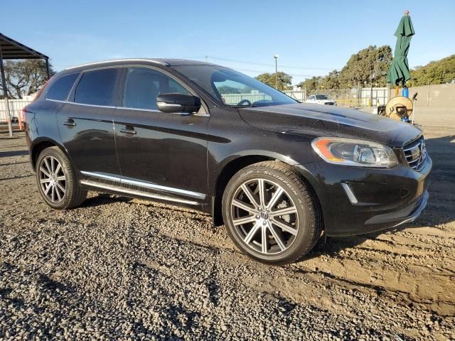 2016 Volvo XC60 T6 Platinum