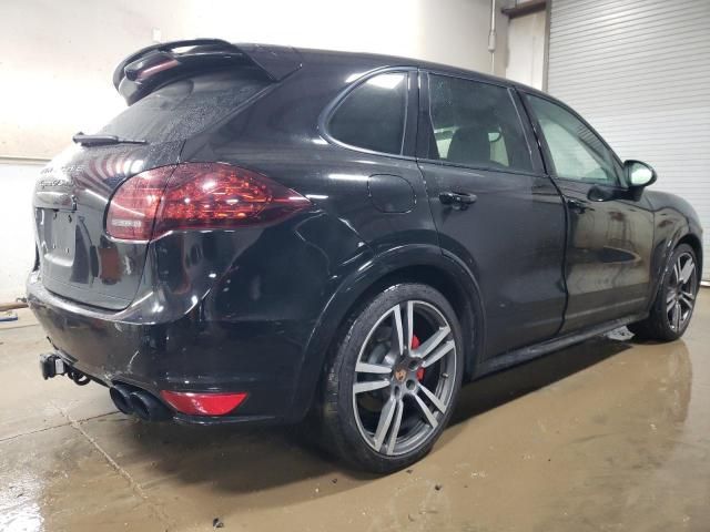 2014 Porsche Cayenne GTS