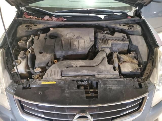 2010 Nissan Altima Base