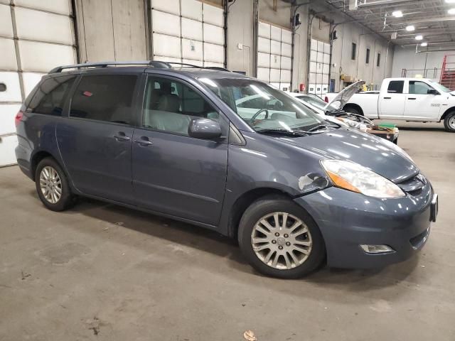 2008 Toyota Sienna XLE