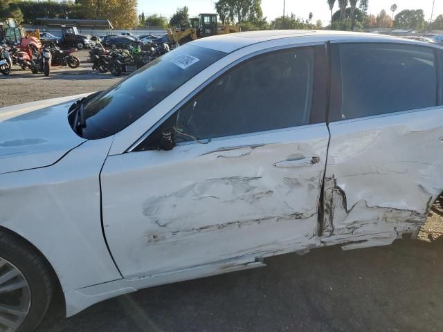 2019 Infiniti Q50 Luxe