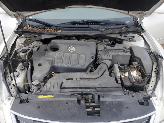 2011 Nissan Altima Base