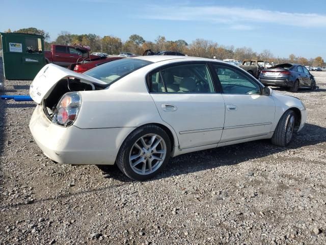 2004 Nissan Altima Base