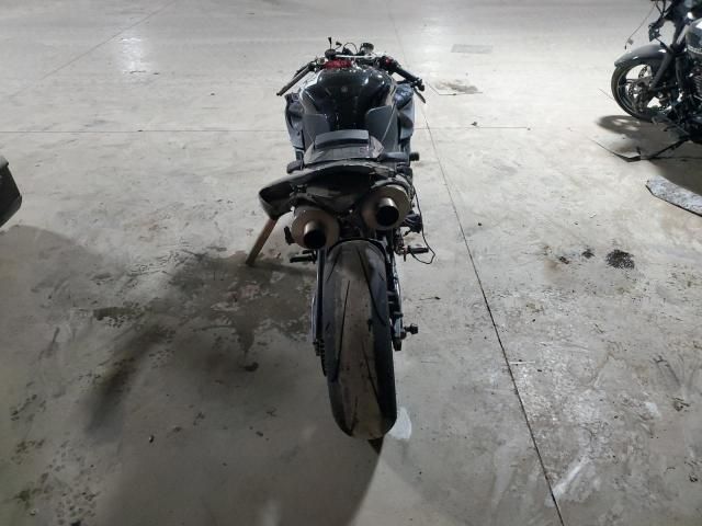 2004 Yamaha YZFR1