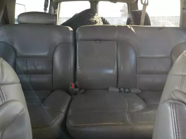 1998 Chevrolet Suburban K1500