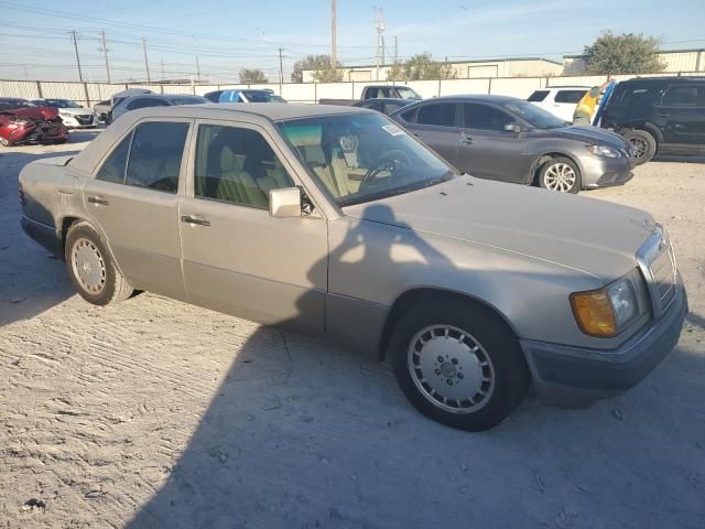 1993 Mercedes-Benz 300 E 2.8