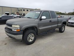 Salvage trucks for sale at Wilmer, TX auction: 2001 Chevrolet Silverado C2500 Heavy Duty