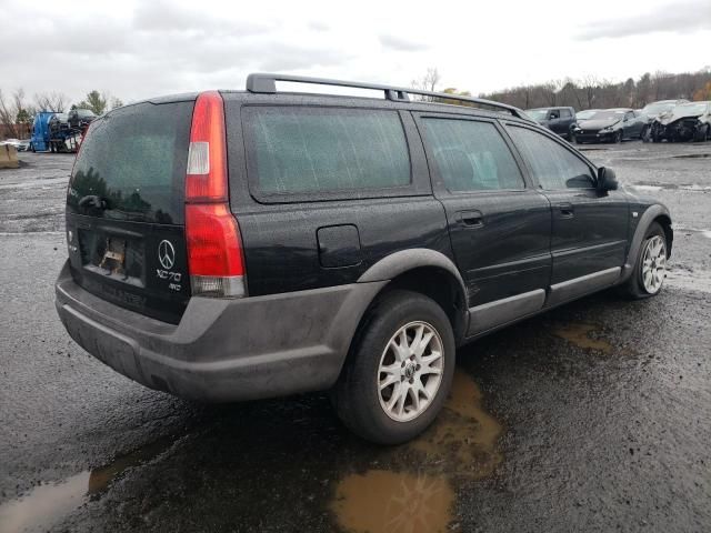 2004 Volvo XC70