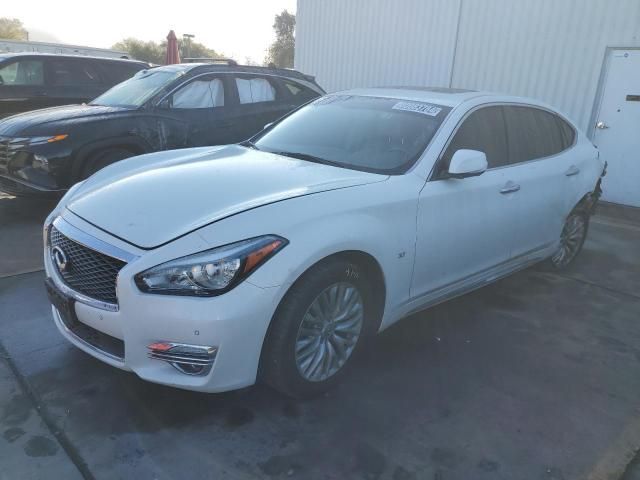 2015 Infiniti Q70 3.7