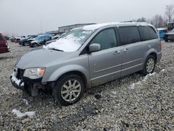 Carros salvage sin ofertas aún a la venta en subasta: 2016 Chrysler Town & Country Touring