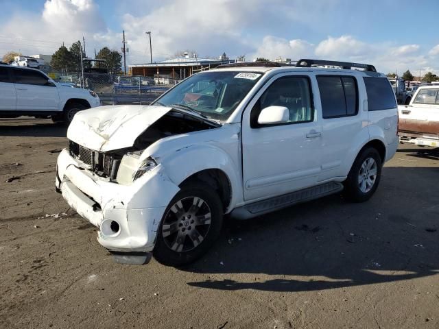 2006 Nissan Pathfinder LE