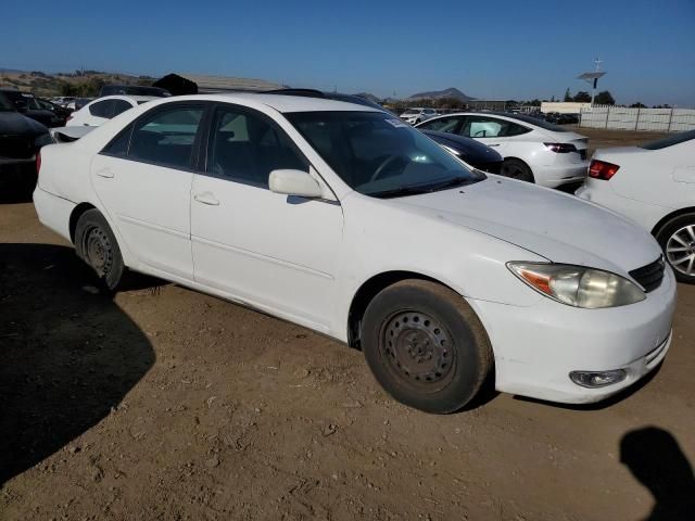 2004 Toyota Camry LE