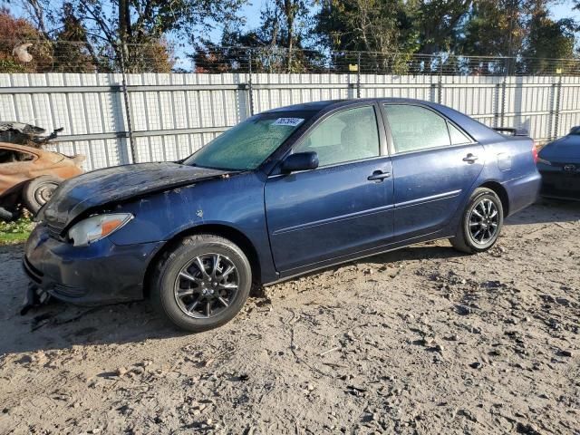 2004 Toyota Camry LE