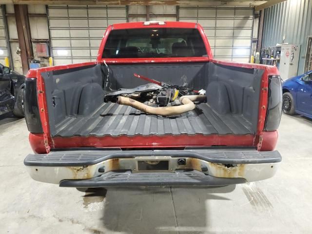 2004 Chevrolet Silverado K2500 Heavy Duty