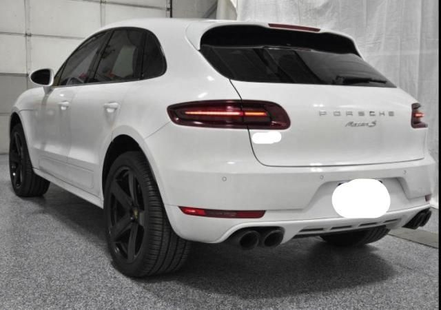 2016 Porsche Macan S