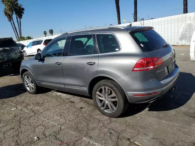 2015 Volkswagen Touareg V6