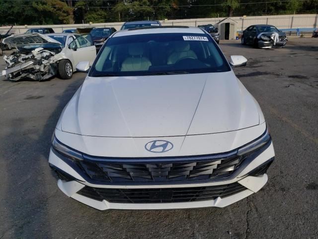 2024 Hyundai Elantra Limited