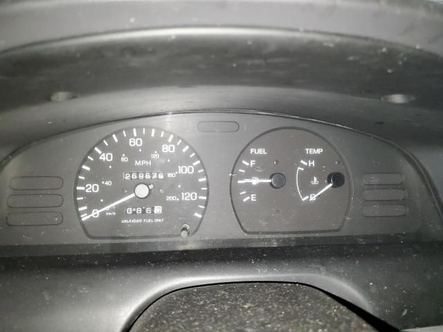 1997 Nissan Sentra Base