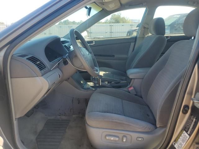 2005 Toyota Camry LE