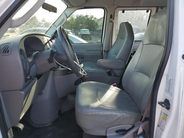 2008 Ford Econoline E350 Super Duty Wagon