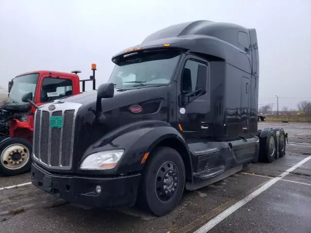 2020 Peterbilt 579