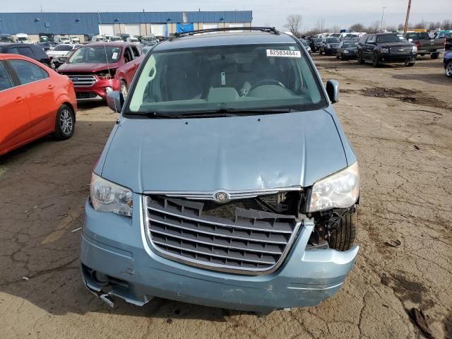 2008 Chrysler Town & Country Touring